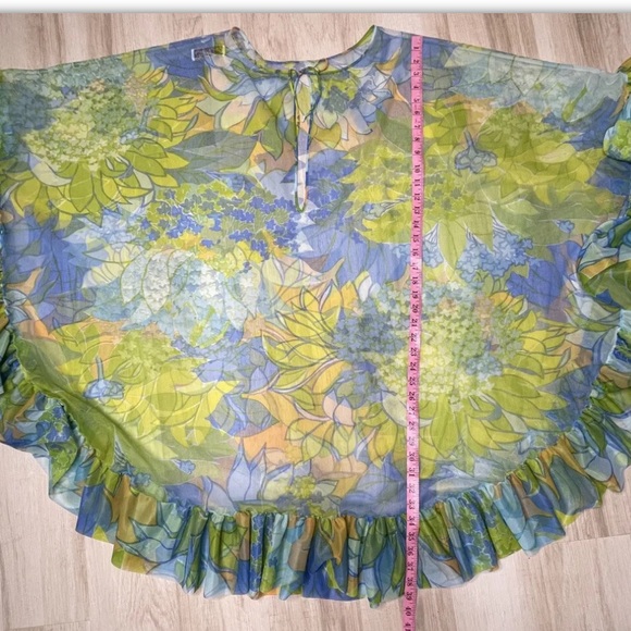 Couture Internationale By Pedro Rodriguez: Vintage Floral Poncho Cover. Size: 34 - Picture 6 of 6